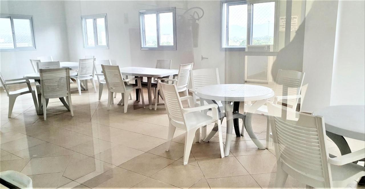 Apartamento 2 novíssimo e bem localizado - Itaguá - UBATUBA-SP Ubatuba Exterior foto